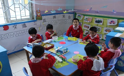 浅析幼儿园管理教育与幼儿关系