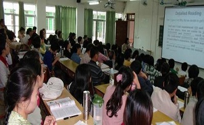 高中政治教师备课在新课程理念下的基本要求